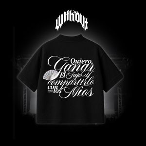 Camiseta Oversize Magia negra color negro