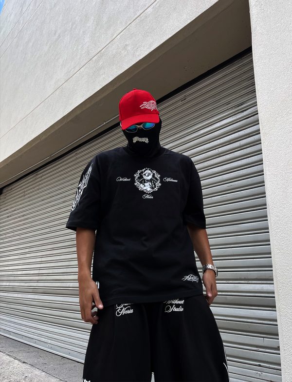 Camiseta Oversize "Matter Vita Gratia" | Negra